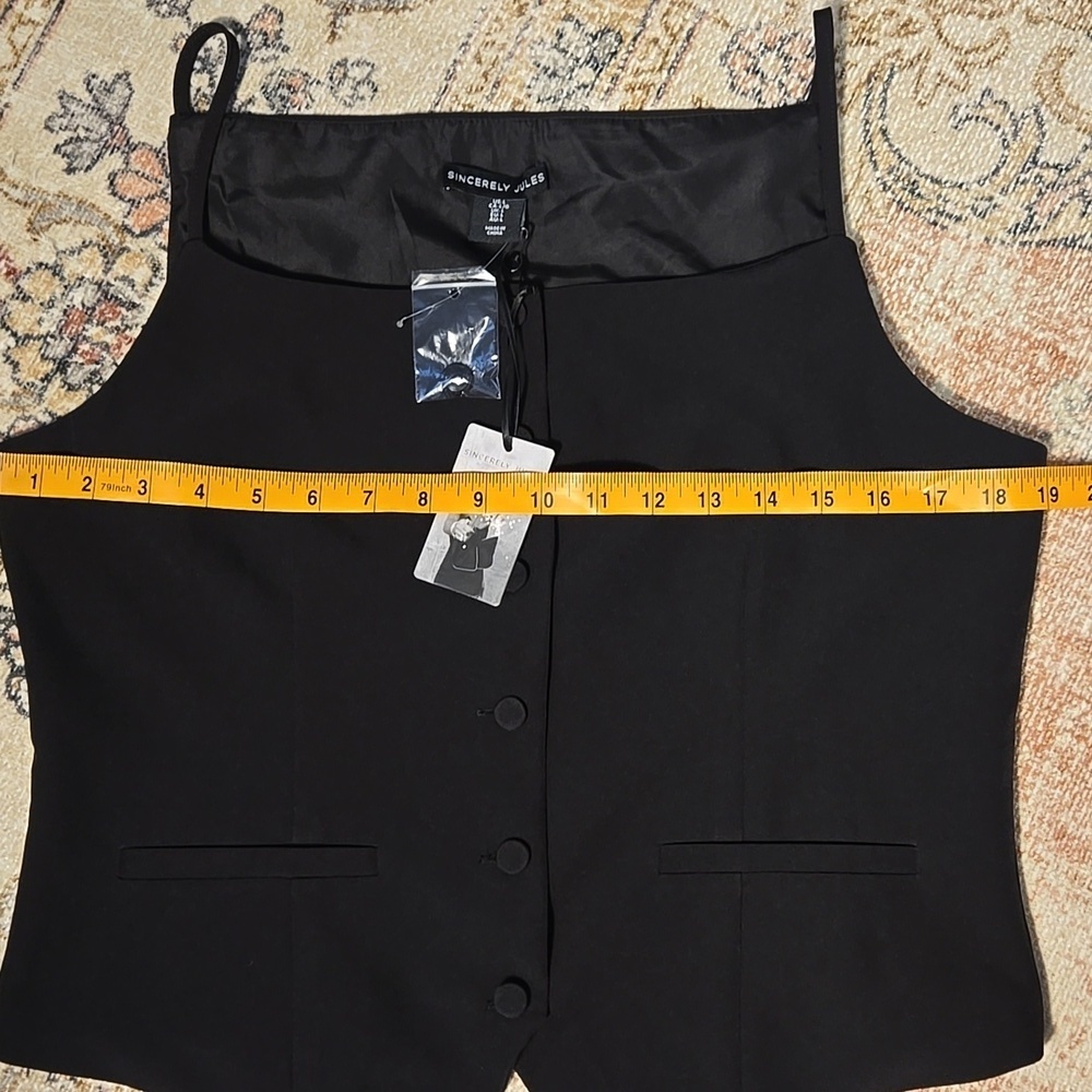 Sincerely Jules Women's Button Up Black Spaghetti Strap Lined Vest Size Large - Picture 7 of 9
